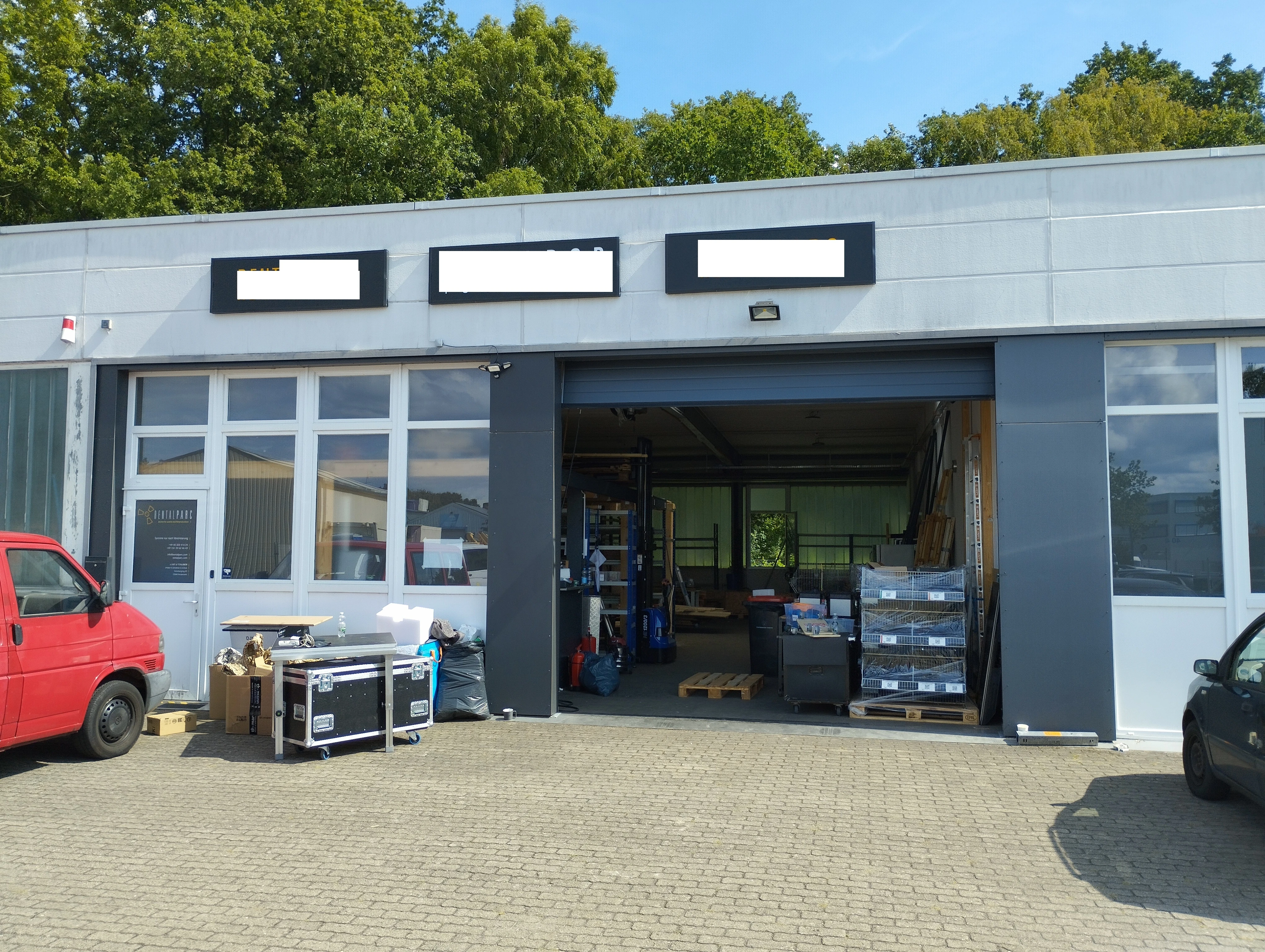 Halle und Lagerfläche am Gutenbergring in Norderstedt-Garstedt